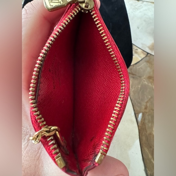 Louis Vuitton - Red Epi Coin Pouch - EUC - Picture 9 of 9